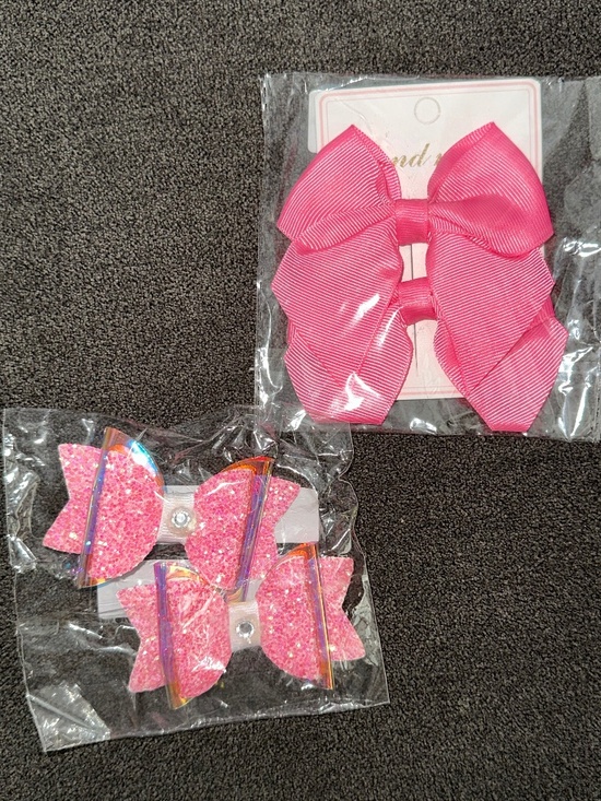 Other - 2 Sers of Pink Hair Bows